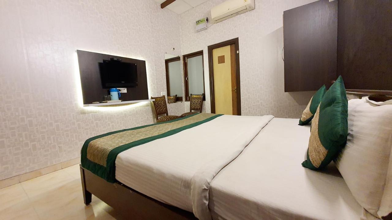 Hotel Amritsar Inn Exterior foto